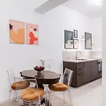 Apartament Golden Retreat